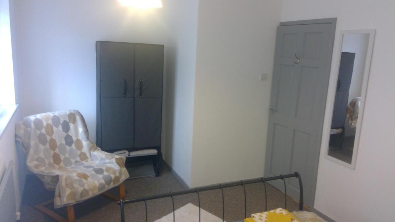 Apartment Delightful House With Big Ambitions